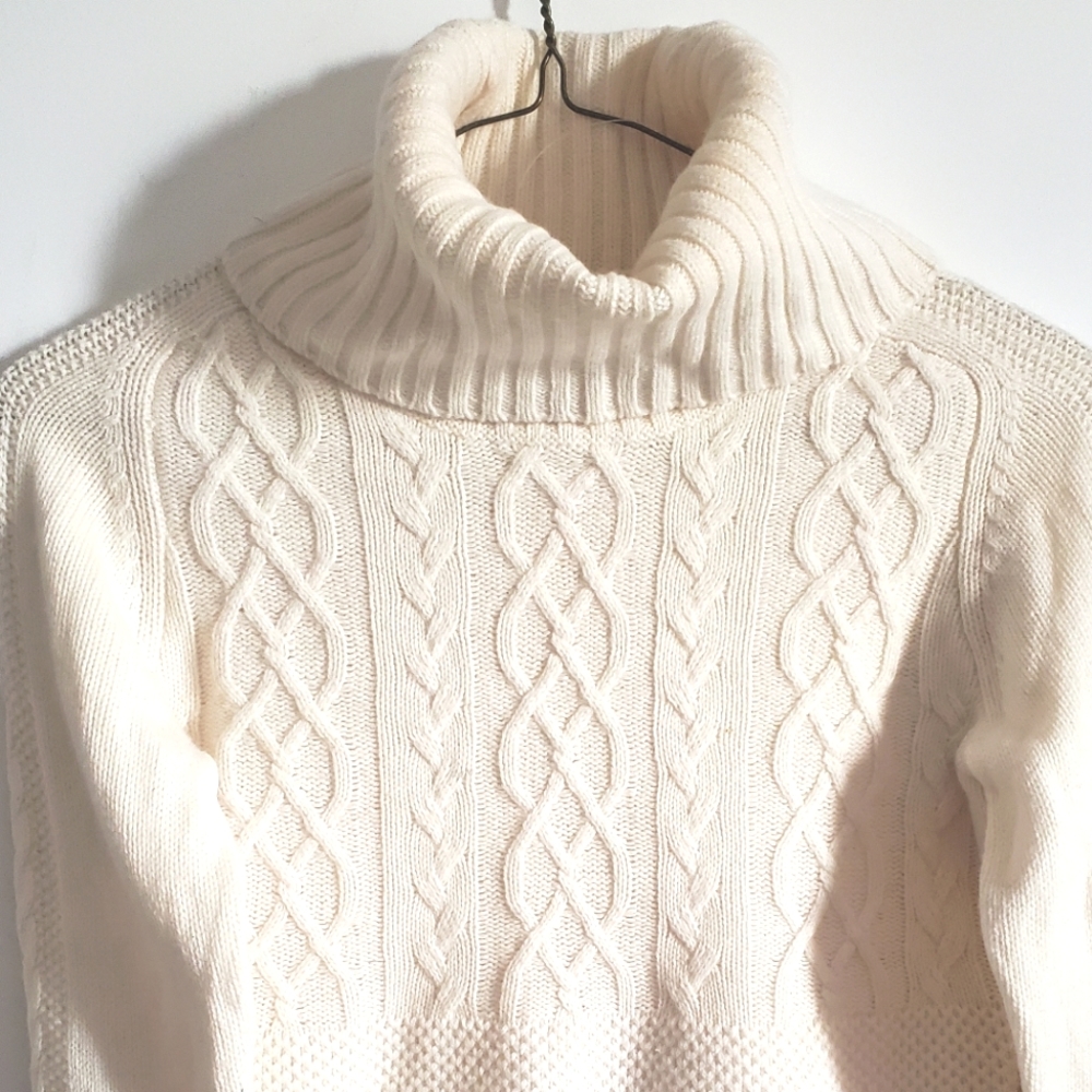 GAP SWEATER - Picture 5 of 13